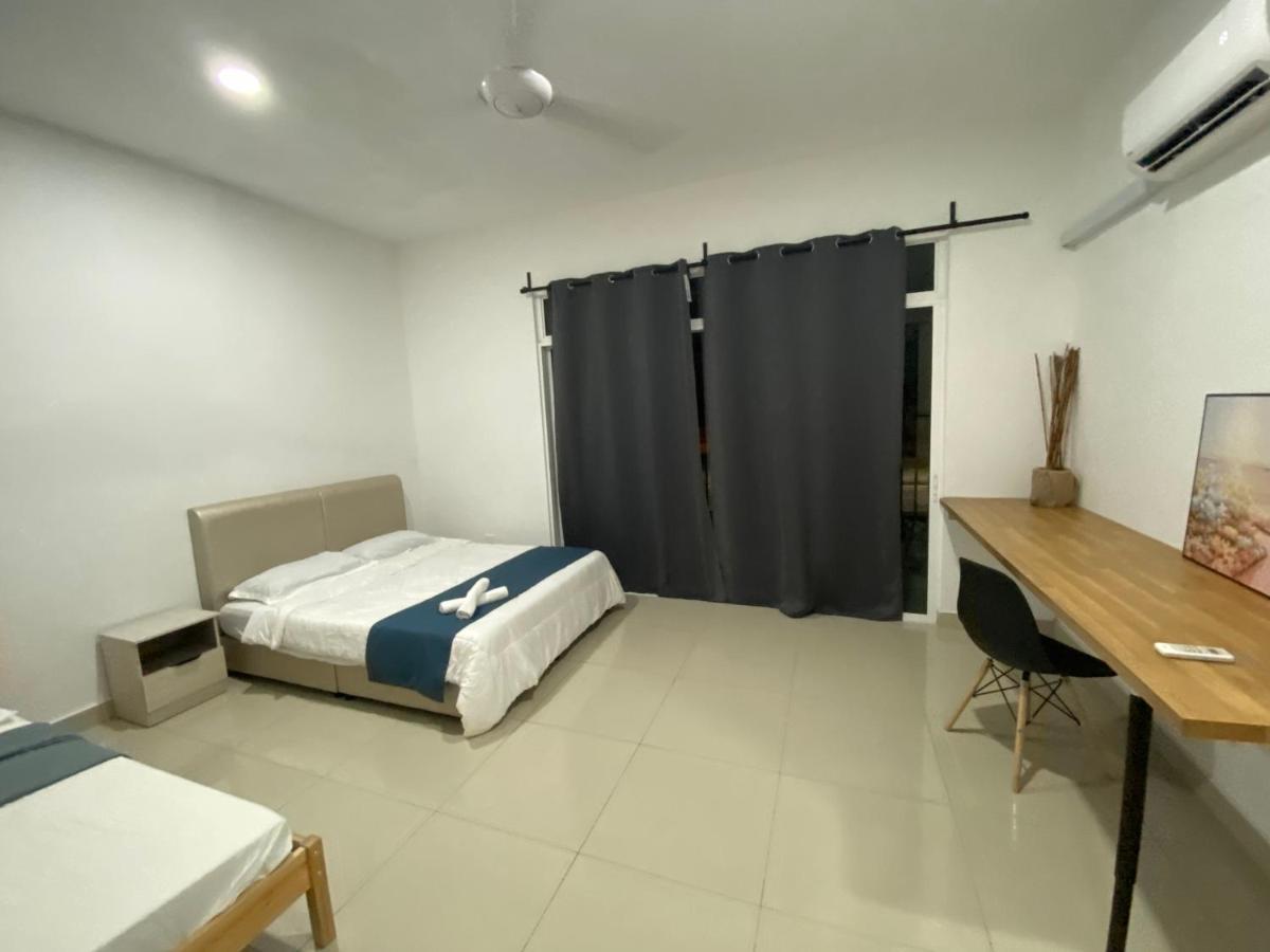 Desaru Happy Guest House D Εξωτερικό φωτογραφία