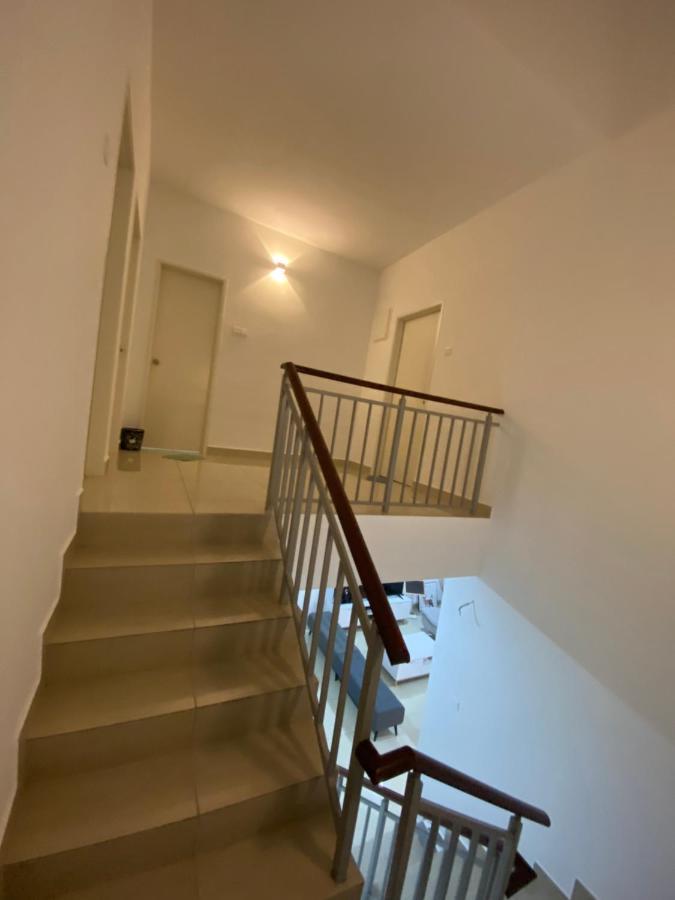 Desaru Happy Guest House D Εξωτερικό φωτογραφία
