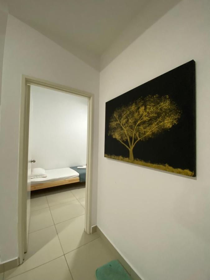 Desaru Happy Guest House D Εξωτερικό φωτογραφία